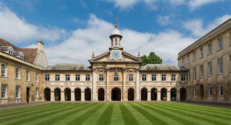 emmanuel college